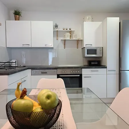 La La Lalic House 아파트 *