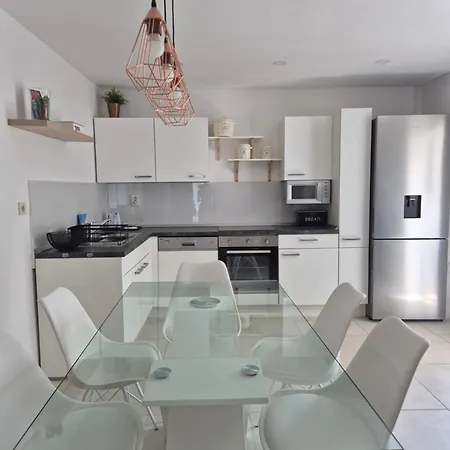 Appartement La La Lalic House