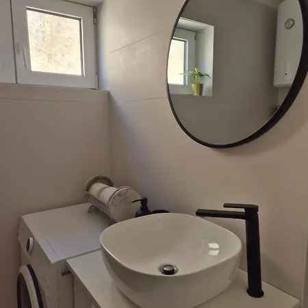 Appartement La La Lalic House *